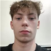 Doy clases particulares a nivel eso principalmente de física y matemáticas